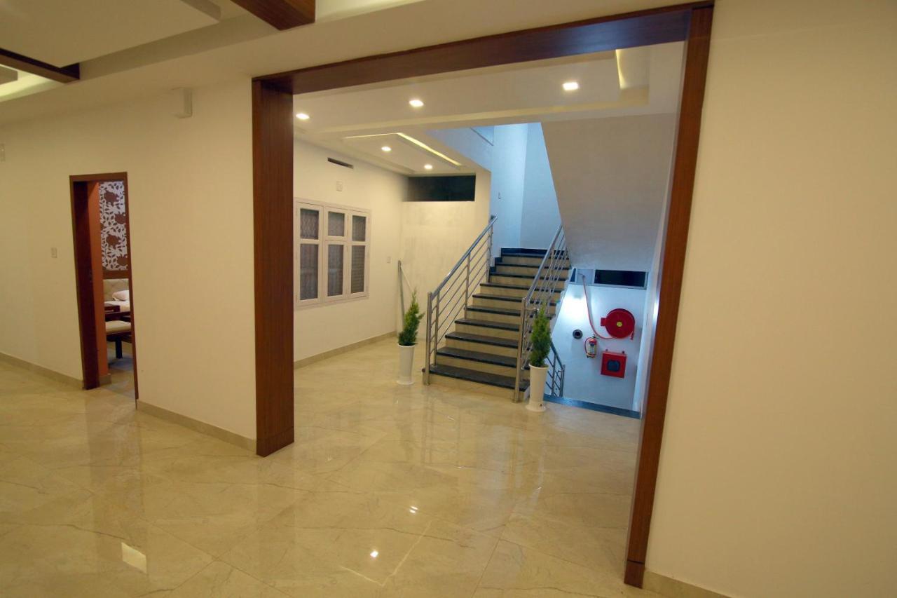 Gateway Airport Hotel Kannur Exterior photo
